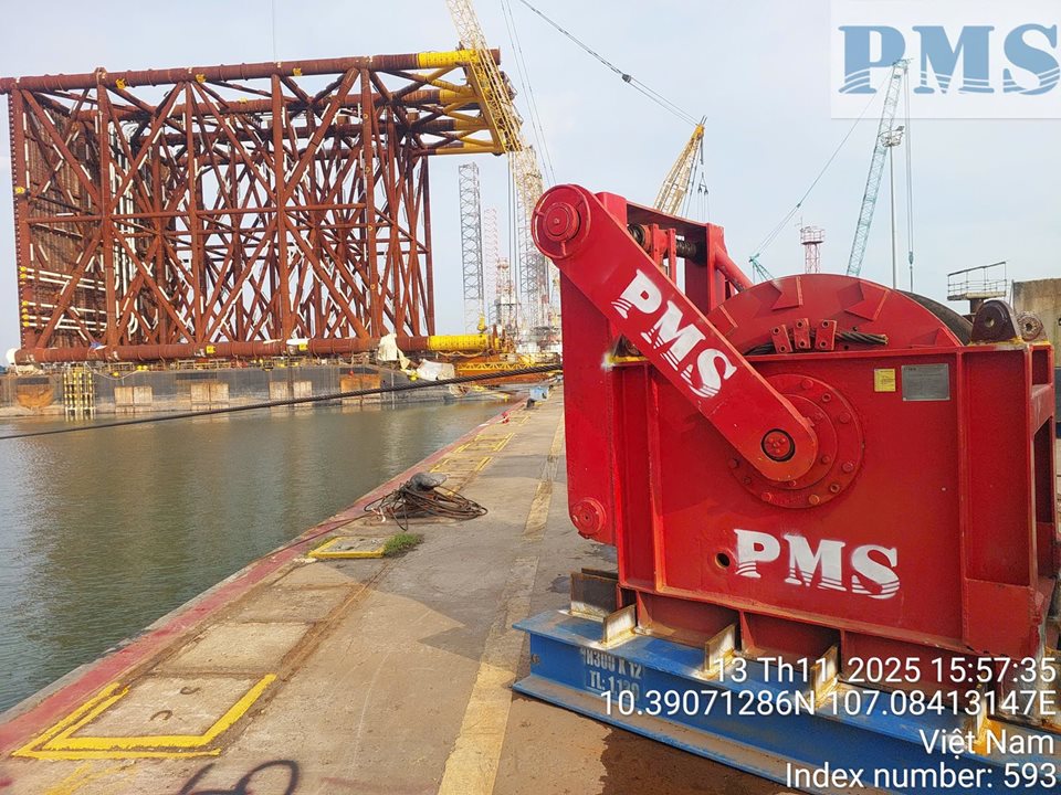 Mooring-winch.jpg